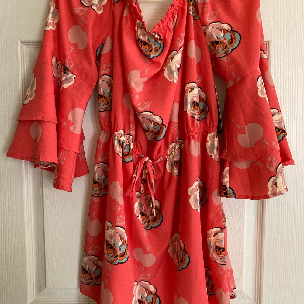 NWT FLORAL PINK MINI DRESS
